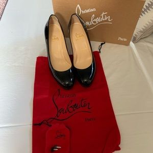 Christian Louboutin • New Simple Pump 85